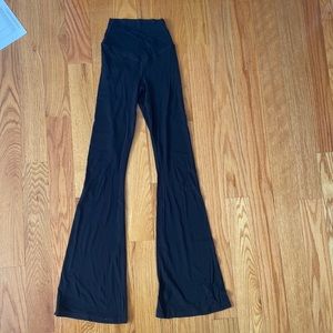 Aerie crossover flare leggings